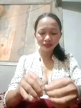 TRIEUTRIEU20 online show from November 2025 12:31:02 PM