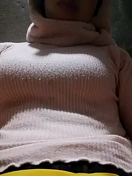 TRIEUTRIEU20 online show from February 2026 11:01:01 AM