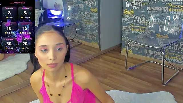 DemmiLove online show from October 2025 07:36:01 PM