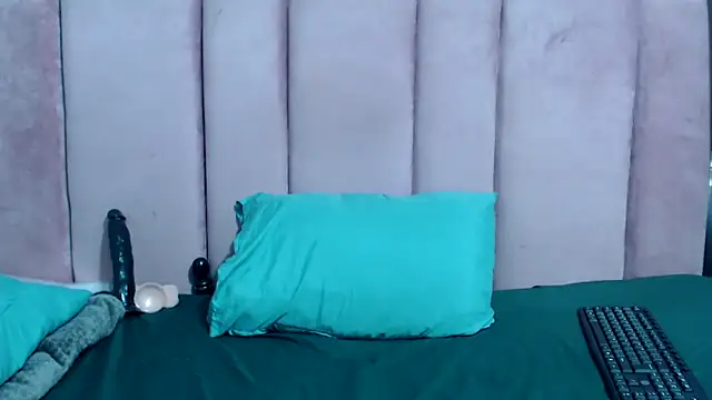 Bracylia online show from March 2026 04:51:01 AM