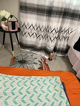 Nicole bash online show from March 2026 07:58:02 AM