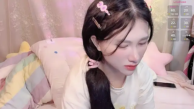 anna-888- online show from November 2025 04:10:02 PM