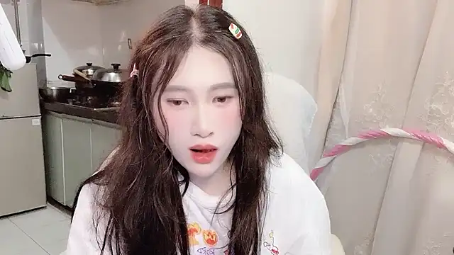 anna-888- online show from December 2025 05:48:01 PM