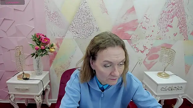 Snapshot of Carra_hut chatting on October 2025 08:26:01 AM Carra hut online show from October 2025 08:26:01 AM