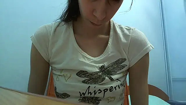 andreea713 online show from February 2026 03:11:02 PM