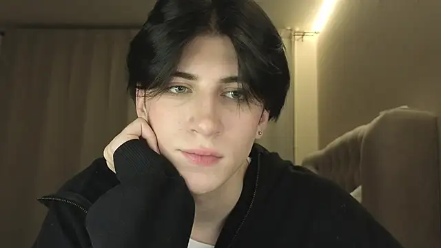 Oliver star boy  online show from March 2026 08:38:01 PM