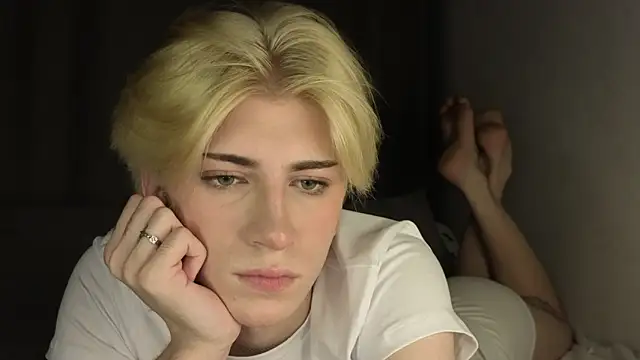 Oliver star boy  online show from May 2026 06:25:02 PM