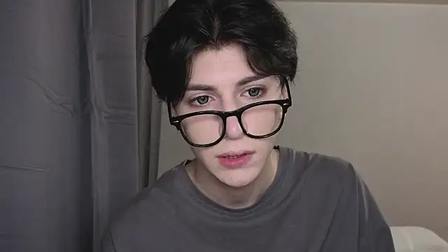 Oliver star boy  online show from October 2025 05:12:02 PM