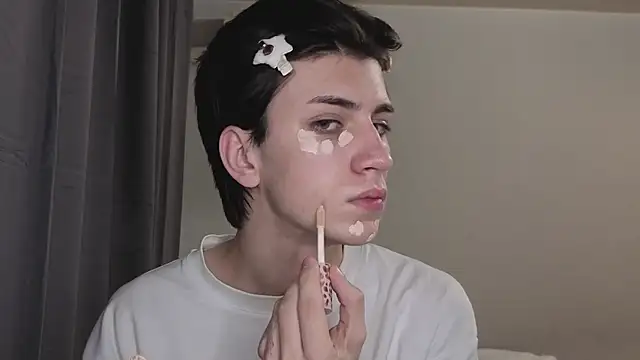 Oliver star boy  online show from October 2025 04:25:02 PM