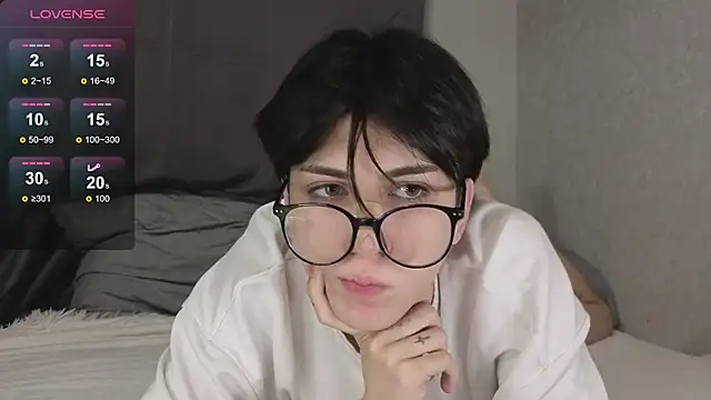 Oliver star boy  online show from December 2025 11:40:02 PM