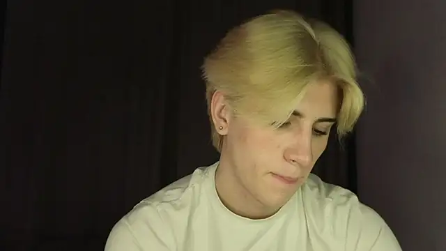 Oliver star boy  online show from May 2026 06:00:02 PM