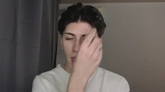 Oliver star boy  online show from November 2025 04:33:02 PM