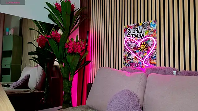 MirunaHaze online show from April 2026 03:44:02 AM