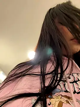 amber white15 online show from December 2025 04:26:02 AM