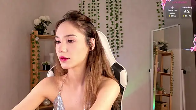 Snapshot of LilCatalia chatting on July 2026 03:03:01 AM LilCatalia online show from July 2026 03:03:01 AM