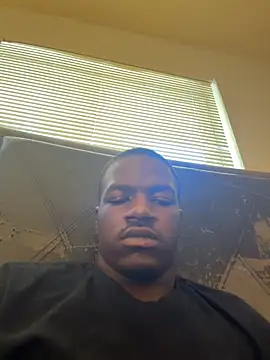 Snapshot of cjbuckkz11 chatting on October 2025 03:43:02 PM cjbuckkz11 online show from October 2025 03:43:02 PM