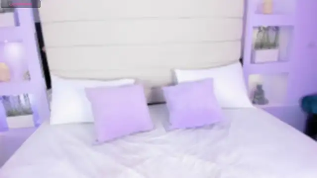 AmyColman  online show from February 2026 12:12:01 PM