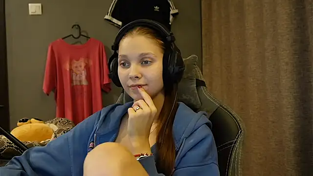 Softixq online show from November 2025 03:34:01 PM