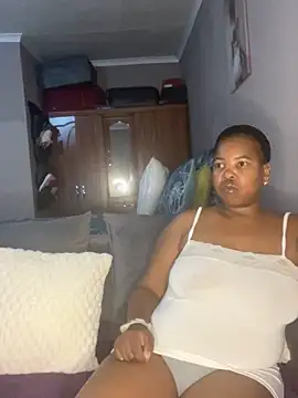 SweetCandy84 online show from November 2025 05:50:02 PM