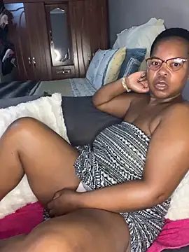 SweetCandy84 online show from November 2025 08:59:02 AM