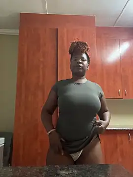 SweetCandy84 online show from January 2026 05:27:02 PM