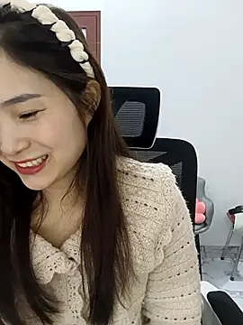 Snapshot of Pig_pig11 chatting on December 2025 12:48:01 AM Pig pig11 online show from December 2025 12:48:01 AM