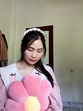 Snapshot of Pig_pig11 chatting on December 2025 06:03:01 AM Pig pig11 online show from December 2025 06:03:01 AM