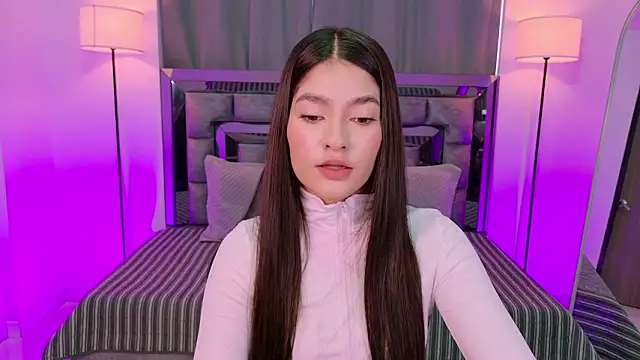 Bella Clark2 online show from March 2026 02:38:01 PM