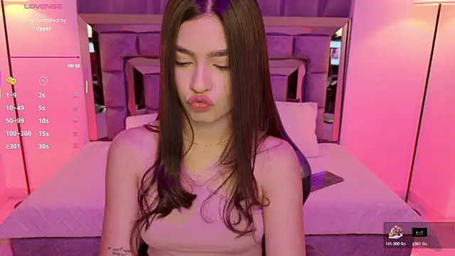 Bella Clark2 online show from November 2025 03:28:02 AM