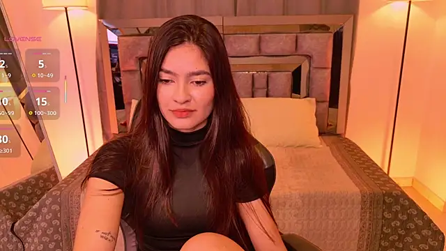 Snapshot of Bella_Clark2 chatting on February 2026 02:02:01 PM Bella Clark2 online show from February 2026 02:02:01 PM