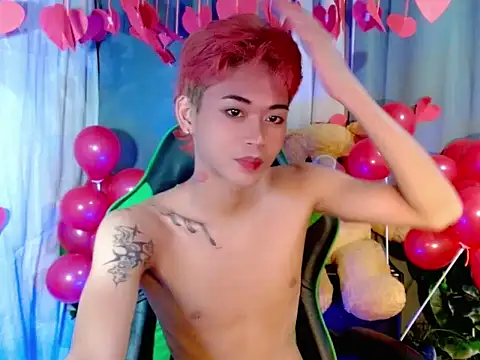 AsianCuteGuy21 online show from February 2026 03:01:01 PM