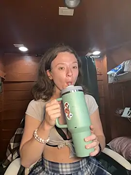 Snapshot of tokenmorgan chatting on December 2025 04:50:01 PM tokenmorgan online show from December 2025 04:50:01 PM