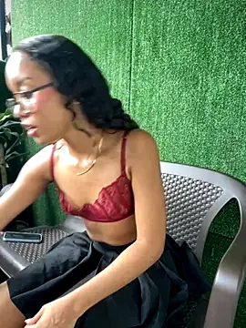 Snapshot of GiselleVice chatting on December 2025 07:19:01 PM GiselleVice online show from December 2025 07:19:01 PM