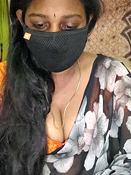 Snapshot of sivashree chatting on June 2026 03:52:02 AM sivashree online show from June 2026 03:52:02 AM