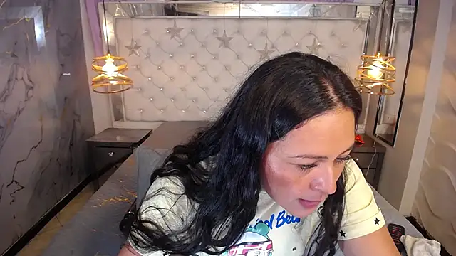 Snapshot of Melissa-roberts chatting on January 2026 08:24:02 PM Melissa-roberts online show from January 2026 08:24:02 PM