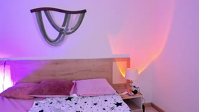 Damiian20  online show from February 2026 12:26:01 PM