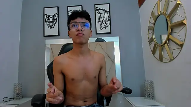 Snapshot of adams_bobby chatting on March 2026 11:15:01 AM adams bobby online show from March 2026 11:15:01 AM