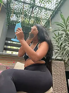 loana vegas online show from May 2026 03:40:01 PM