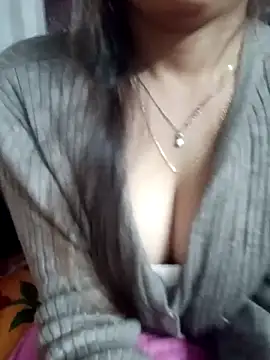 Snapshot of Sujatab250 chatting on November 2025 06:41:02 PM Sujatab250 online show from November 2025 06:41:02 PM