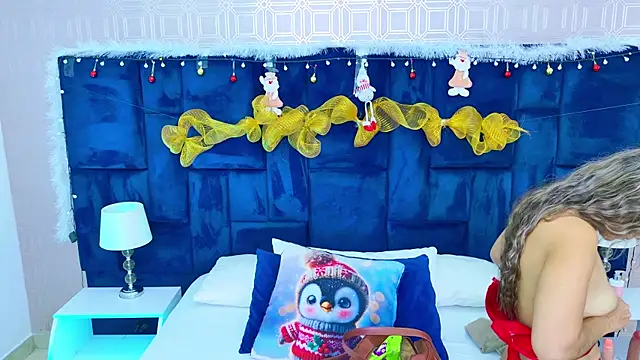 Stacy London online show from December 2025 08:09:02 PM