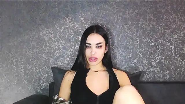 velvetveyraX online show from March 2026 05:50:01 PM