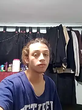 Khalid16  online show from April 2026 11:33:01 PM