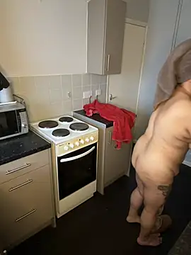 BubblesLovexox online show from March 2026 04:58:02 PM