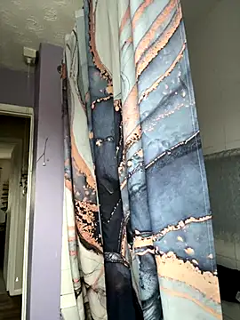 BubblesLovexox online show from December 2025 01:23:01 PM