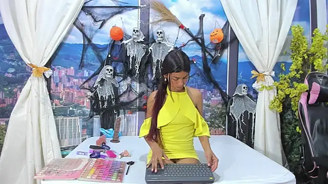 Snapshot of salome_mio chatting on October 2025 07:57:02 PM salome mio online show from October 2025 07:57:02 PM