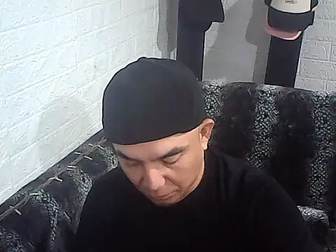 yourasiandesire69 online show from December 2025 02:54:02 AM