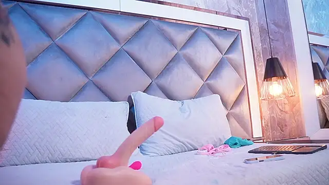  giggy 2 online show from March 2026 11:44:01 AM