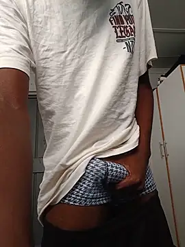 Fuckerblac online show from May 2026 07:18:02 AM