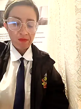 Valentina--1 online show from March 2026 09:46:02 AM