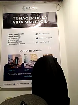 Valentina--1 online show from April 2026 10:09:02 AM